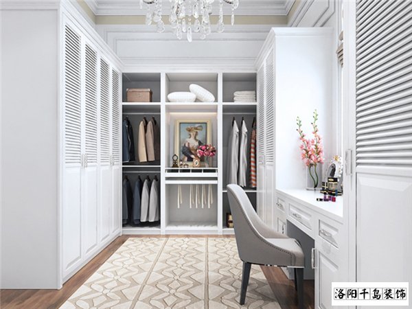 多功能衣柜，置衣儲物一步到位